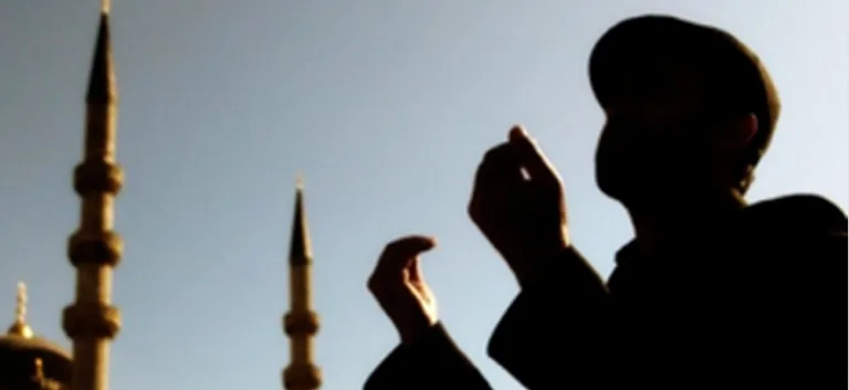 السياسي والديني في العالم العربي الإسلامي