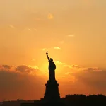 في صور أمريكا المفارقة