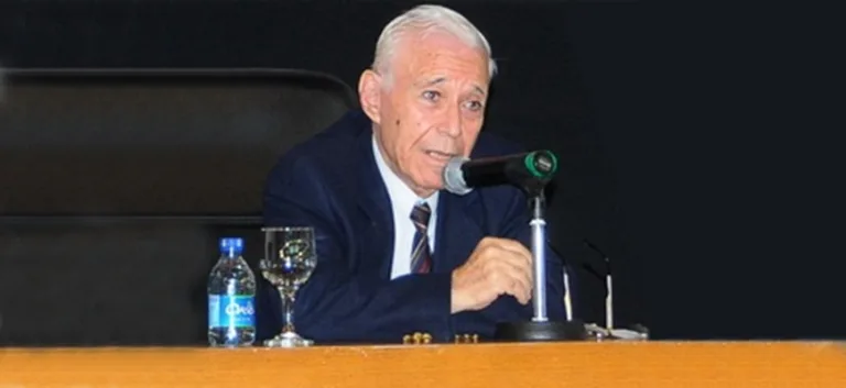 الطيب تزيني