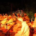 الإسلام أبكما، أو في فنون السماع: قراءة في خطاب التحريم، ومنزع التضييق