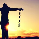 حرية المرأة بين الخصوصية الثقافية والآفاق الإنسانية