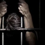 الحرمان من حماية القانون (Outlawry)