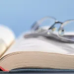 الدين والسياسة بين الرؤية الإسلامية والرؤية العلمانية للعالم