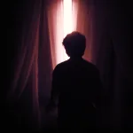 مداخل التجربة الإنسانية بين المادة والروح