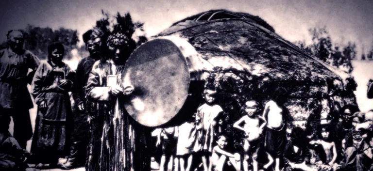 الشامانيّة (Shamanism)