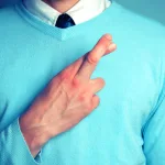 الوظيفة السياسيّة للكذب الحديث