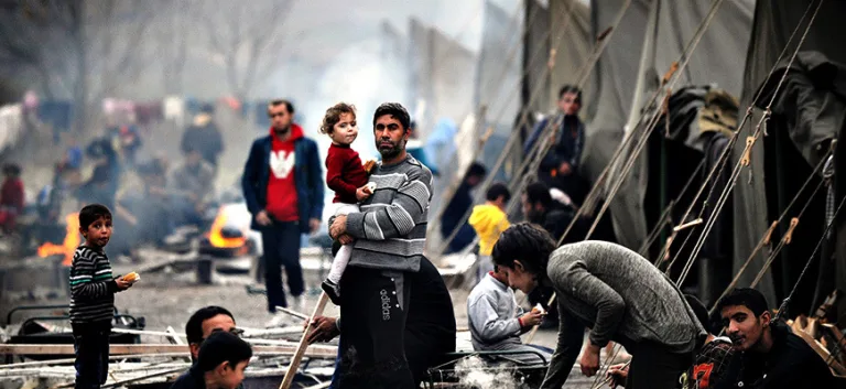 نحن اللاجئين…