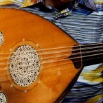 أغاني العرب الذاهبين صوبَ العتمة