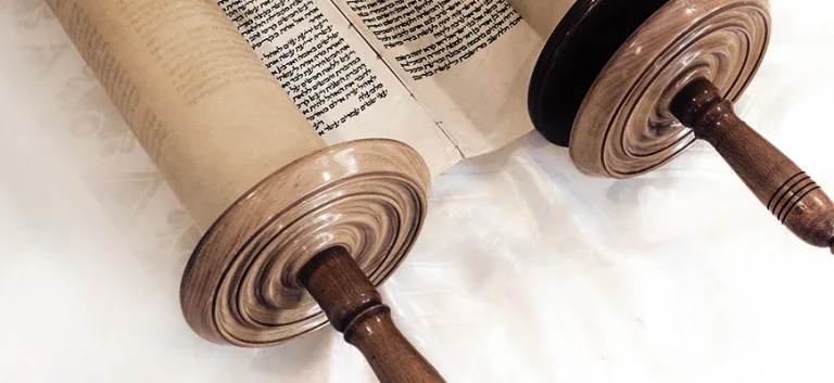 البعد الميثولوجي في أسفار العهد القديم: سفر إستير أنموذجاً