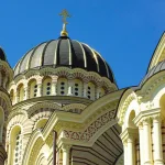 في تفكيك الأرثوذكسية