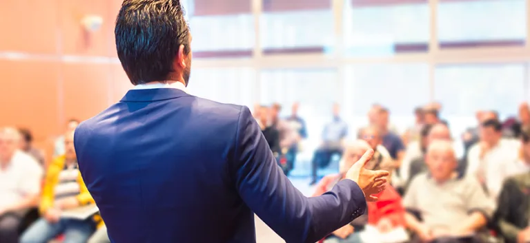 من الخطاب الديني الدولتي إلى المعرفي