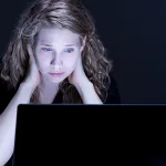 العنف الرمزي عبر الشبكات الاجتماعية الافتراضية: قراءة في بعض صور العنف عبر الفيسبوك