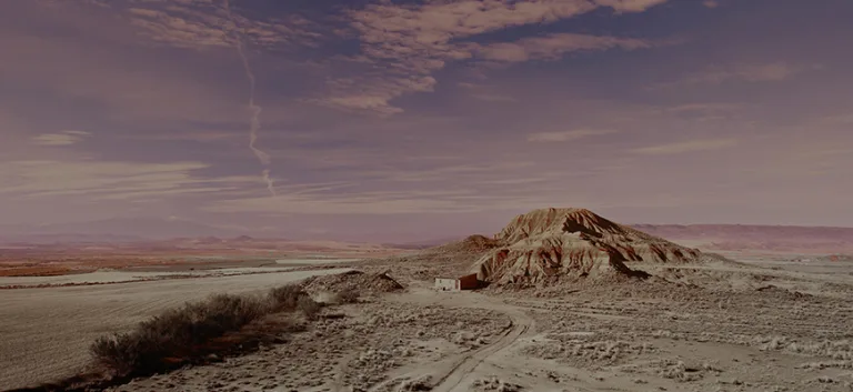 الانتقادات الداخلية لـ "أسطورة إبراهيم" الروابط والتشابهات: منظور مقارن