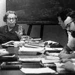 الفعل، والصفح، وأزمة عالمٍ متصحّر في أُفق اكتشاف سياسي للإنسان عند آراندت