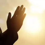 التوظيف الإيديولوجي لمفهوم الحاكميّة: مدخل لتجاوز أعطاب المفهوم الفكريّة والسياسيّة