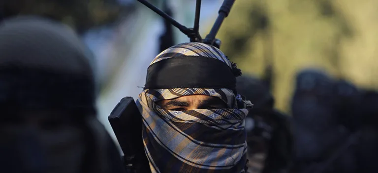 عندما يسرق وحش الإرهاب وجهك: مقاربة في فكر عبد النور بيدار