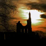 الدّين بين الفلسفة واللاهوت: أديب صعب، جون هيك، والتعدديّة الدينيّة