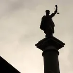 جيِّدة هذه الفلسفة العتيقة