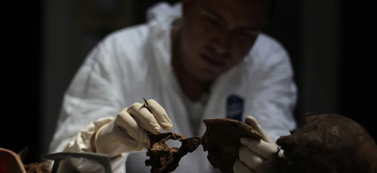 العلـم والــدين ومسـألة القيم