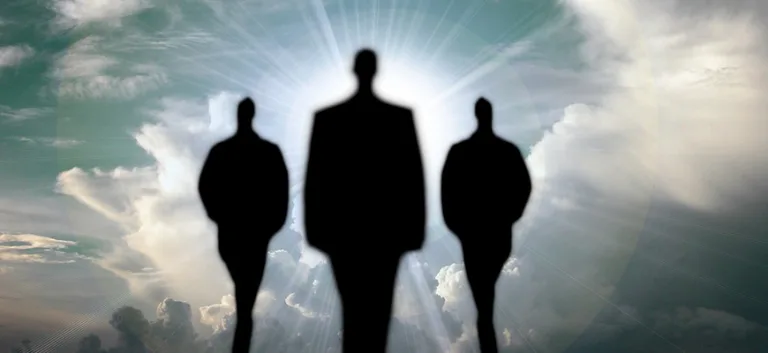 الفيلسوف اليوناني كريتياس والدين خدعةً سياسيةً