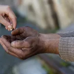 الزَّكاة في الإسلام: قراءة إناسيَّة