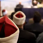 الدّين والسُّلطة والإيديولوجيا… مقاربة نقديَّة