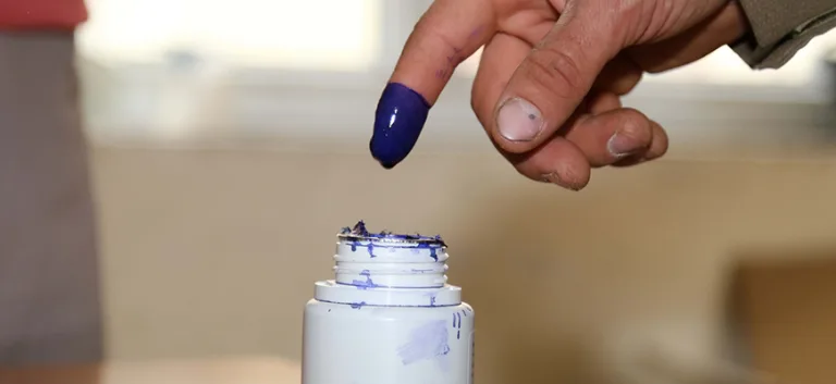 الديمقراطيّة في فكر دعاة الإسلام السياسيّ:  من سجلّات الرفض والقطيعة