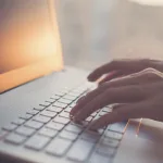 الفاعلية النسوية في الدين الرقمي