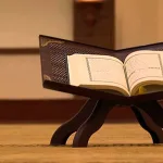 رداء الكبرياء: نُتف الإسلام الممزَّقة