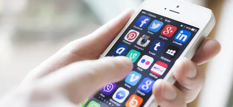 تعبيرات ثقافية على منصّات التواصل الاجتماعي:  بين استعمال الدين وتشكيل الهويات