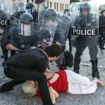 العنف والسياسة