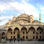 الخوف الداخلي والتخويف الخارجي: عن الإسلام ومشاعر المسلمين