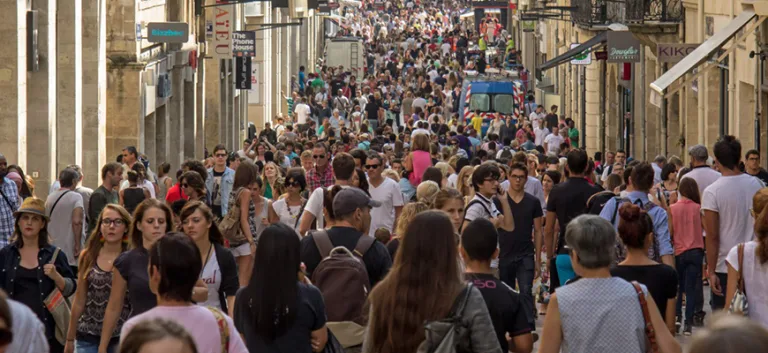 "أسئلـــة الهويَّــــــــات" في المجتمعات المتعدّدة الثقافات بين الوحدة والانقسام