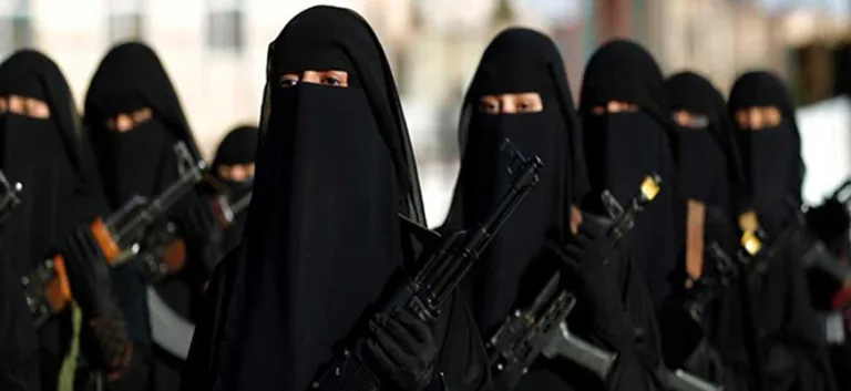 النسويّة الملتوية: النساء في تنظيم داعش
