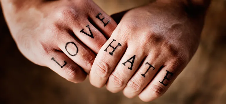 تأملات في المحبة والكراهية