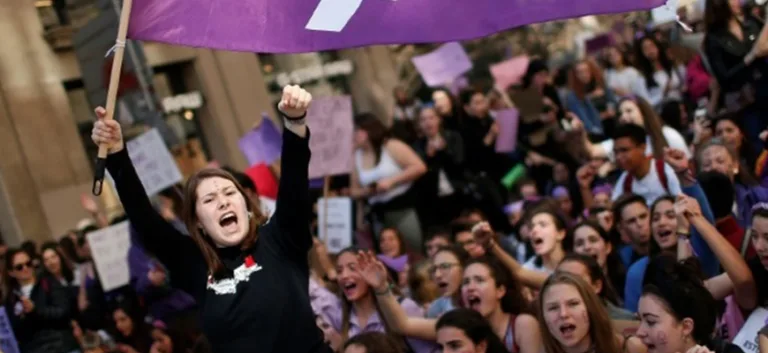 الحركة النسوية بين الماضي والحاضر