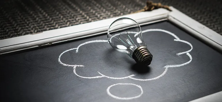 من نقد سلطة النموذج إلى الإبداع الفلسفي