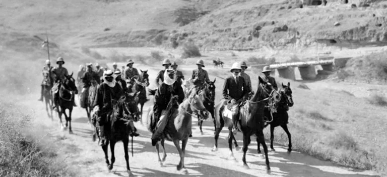 الكبرياء الاستعمارية