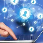 الإنترنت بين صناعة السلطة والهويات السياسية الجديدة