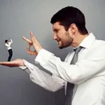 الإنسان وعقدة التفوق