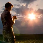 أثر الدين في الحياة