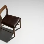 لماذا لا يتنازلون عن كراسيهم؟