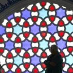 استجابة الفلسفة الإسلامية المعاصرة للواقع والتفكير خارج التاريخ