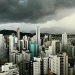 في الليبرالية والليبرالية الجديدة: موقف ميشيل فوكو