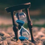 الأنتولوجيا والزمانية – خطخطة تأويل جامع للـوجود والزمان