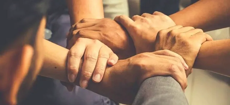 «تعميم»  الإسلام المسؤوليَّة الجماعيَّة عن الدِّين