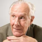 آلانْ بَاديُو الصّوفِيُّ المُسْتَتِرُ بين نسبيته الفرنسية وكونيَّتِه العرفانية