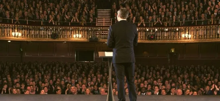 صناعةُ الخطاب السِّياسيِّ