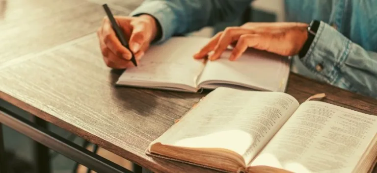 الجدل الفكري: عندما يتحول النقد ــ نماذج وأمثلة