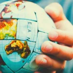 المباعدة في التواصل البينثقافي:  بول ريكور وتشارلز تايلور نموذجا